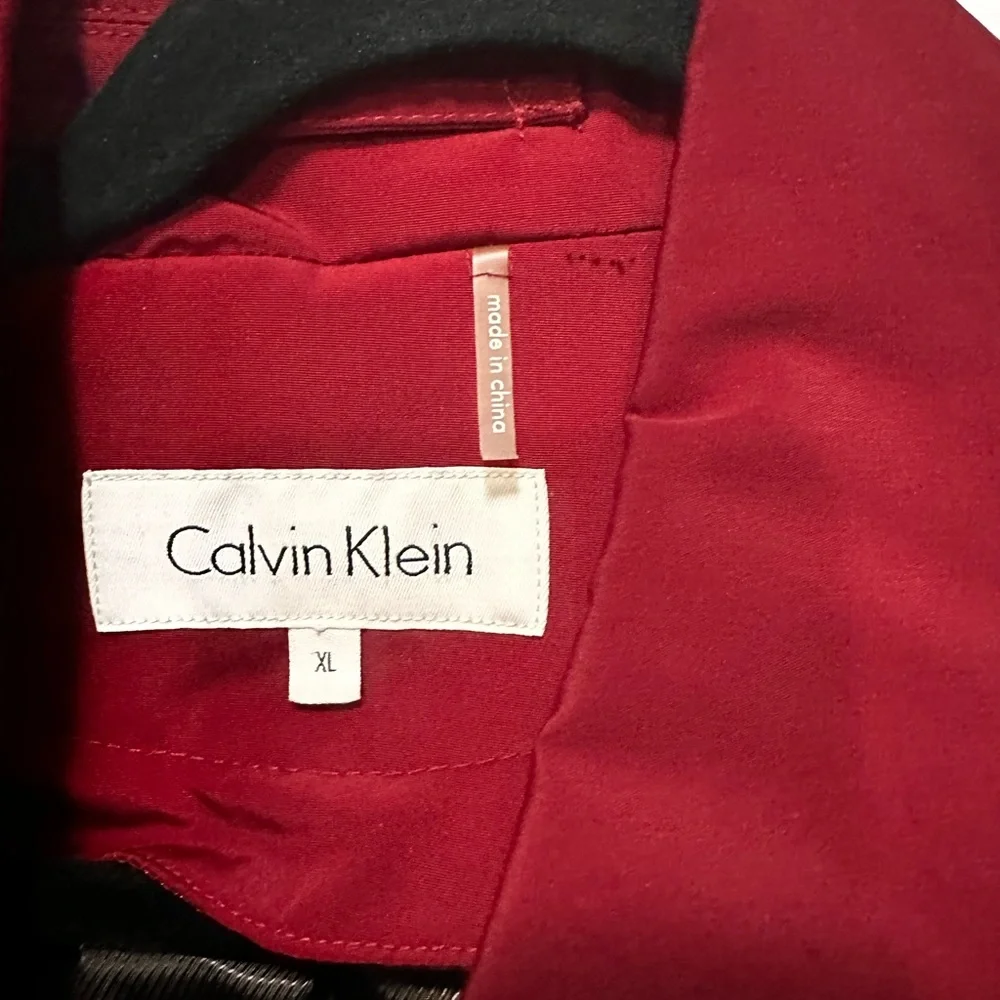 Calvin Klein Elegant Burgundy Trench Coat - Picture 6 of 6